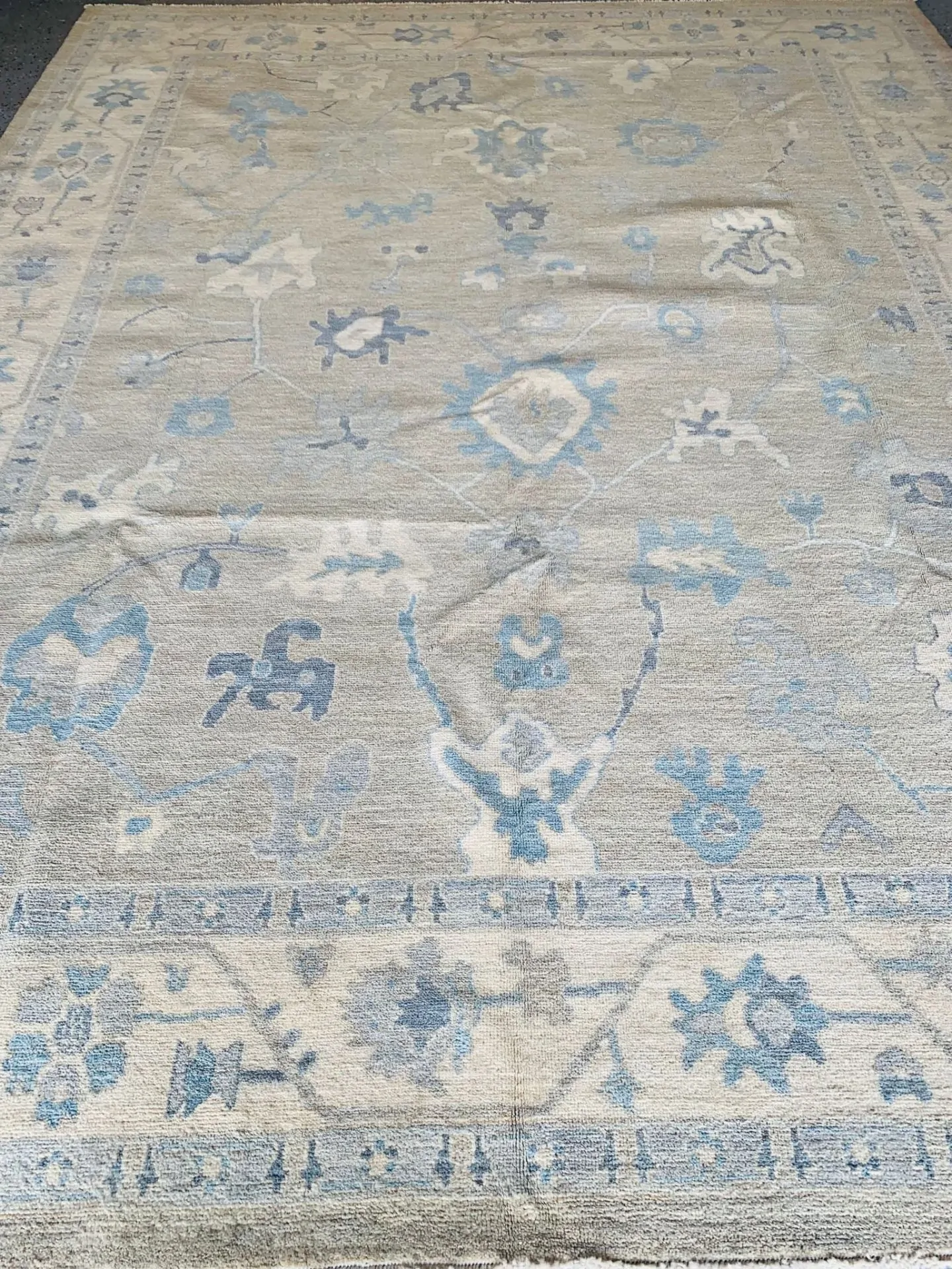 Travertine - Luxury Oushak Rug for Rugvite (3)